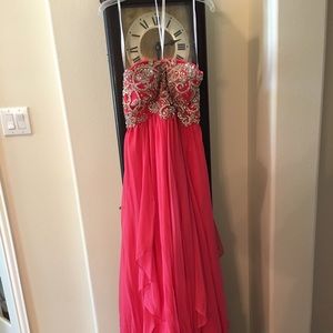 Sheri Hill size 16